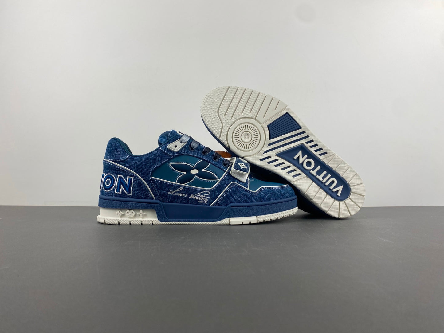 LV. TRAINER #1