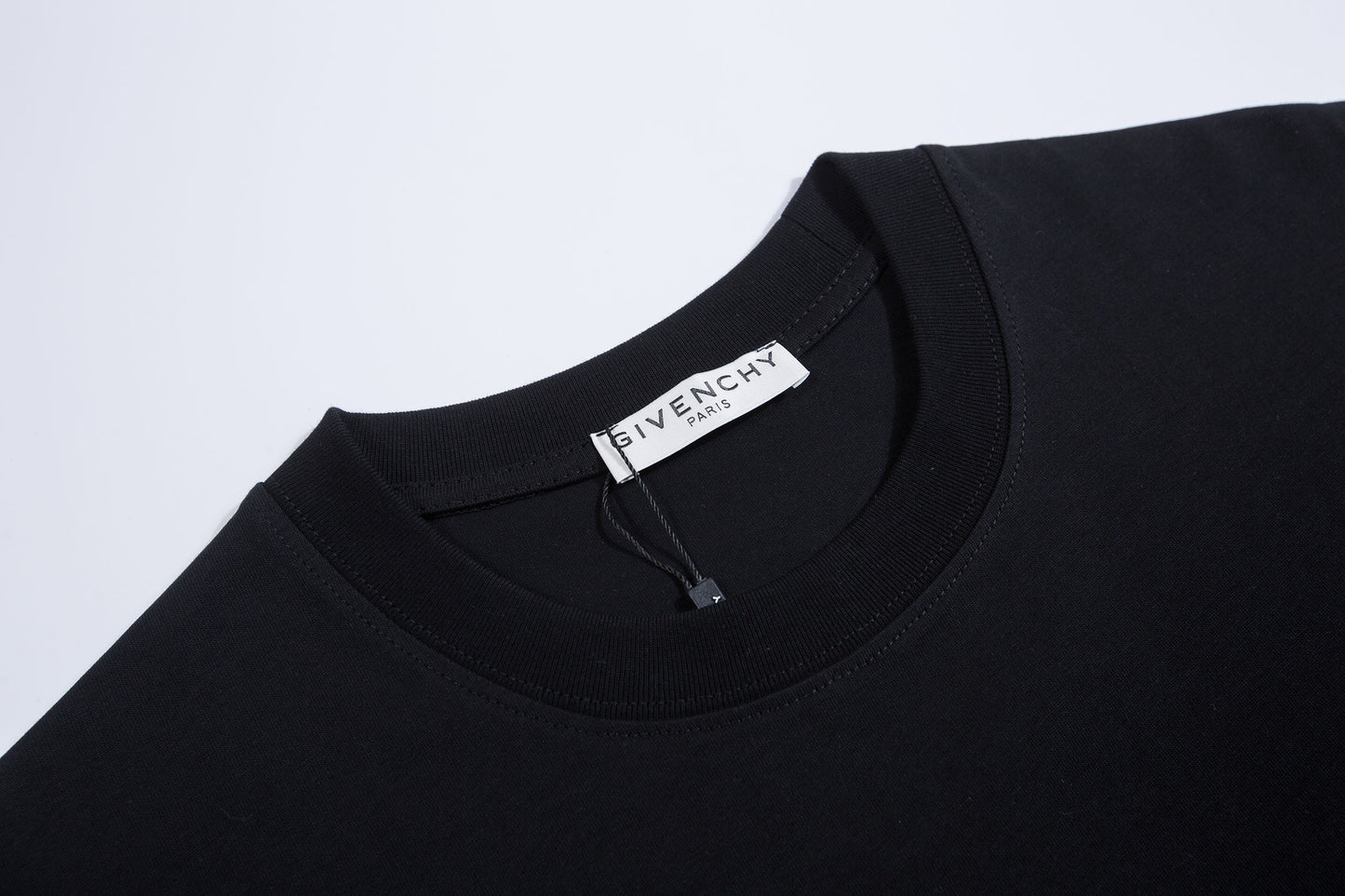 T-SHIRT GIVENCHY #10