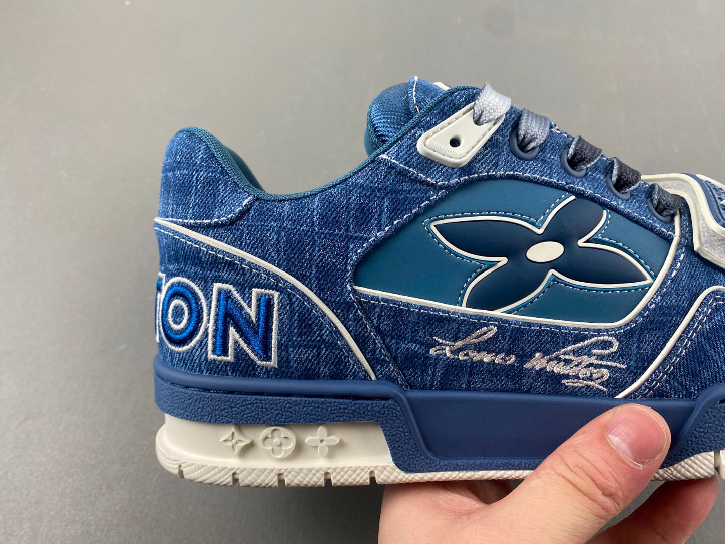 LV. TRAINER #1