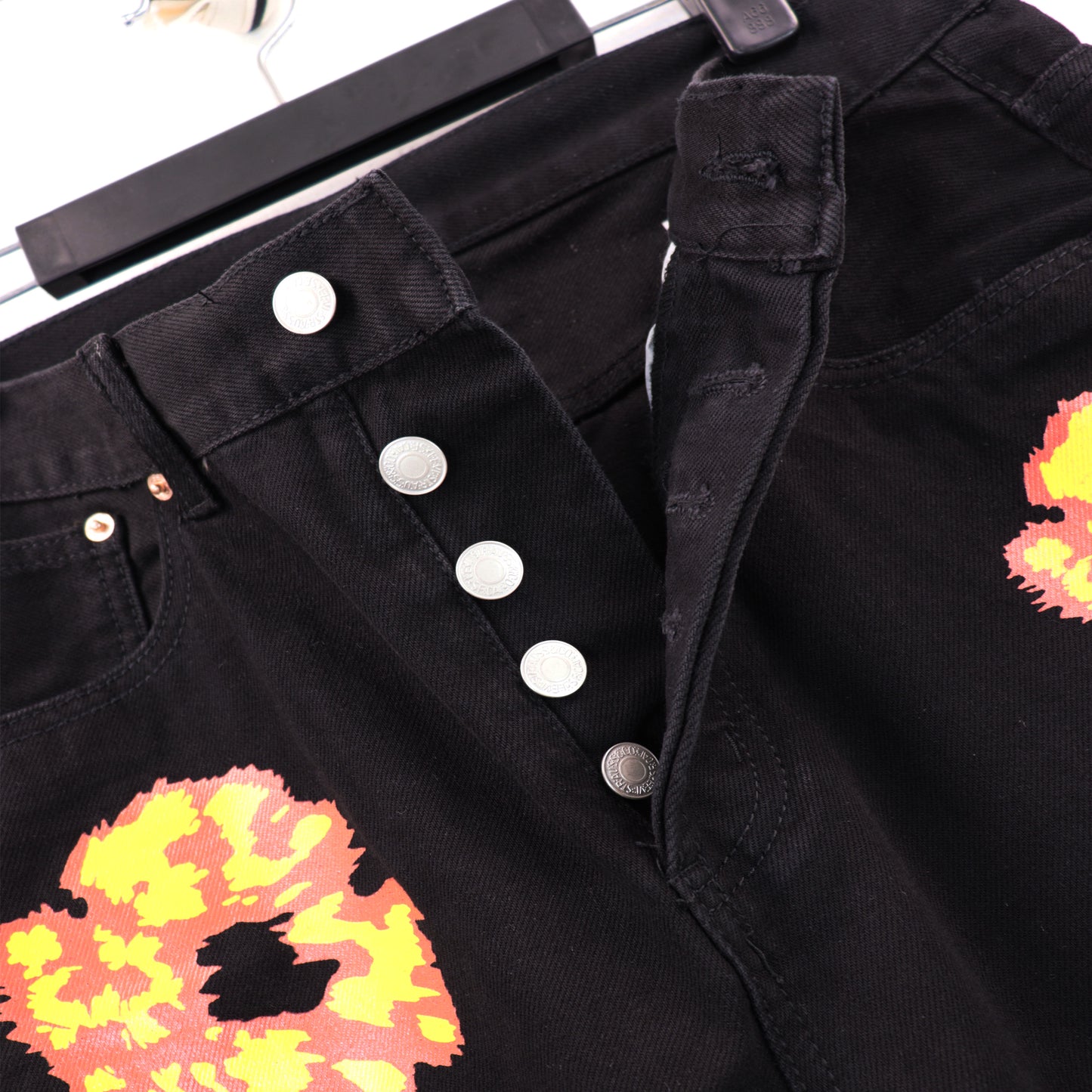 Jeanshose mit Rissen #6