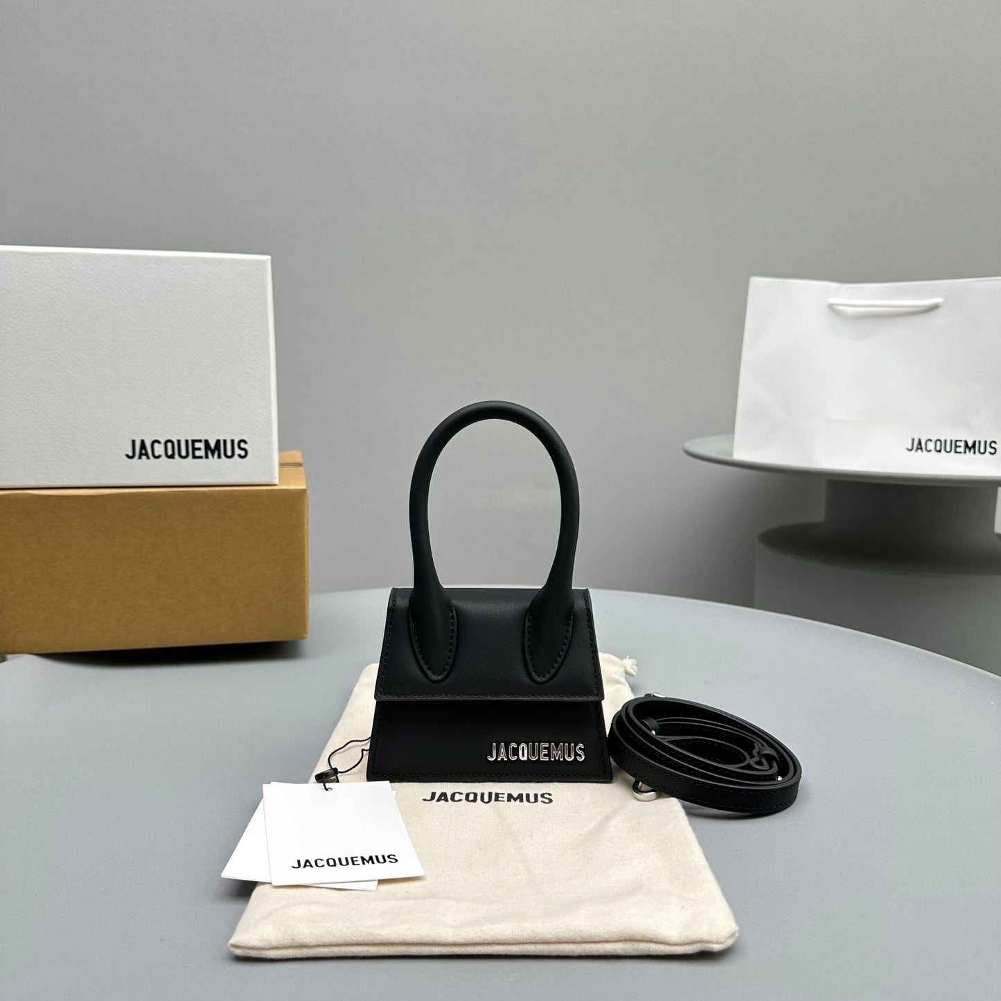 JACQUEMUS TASCHE #4
