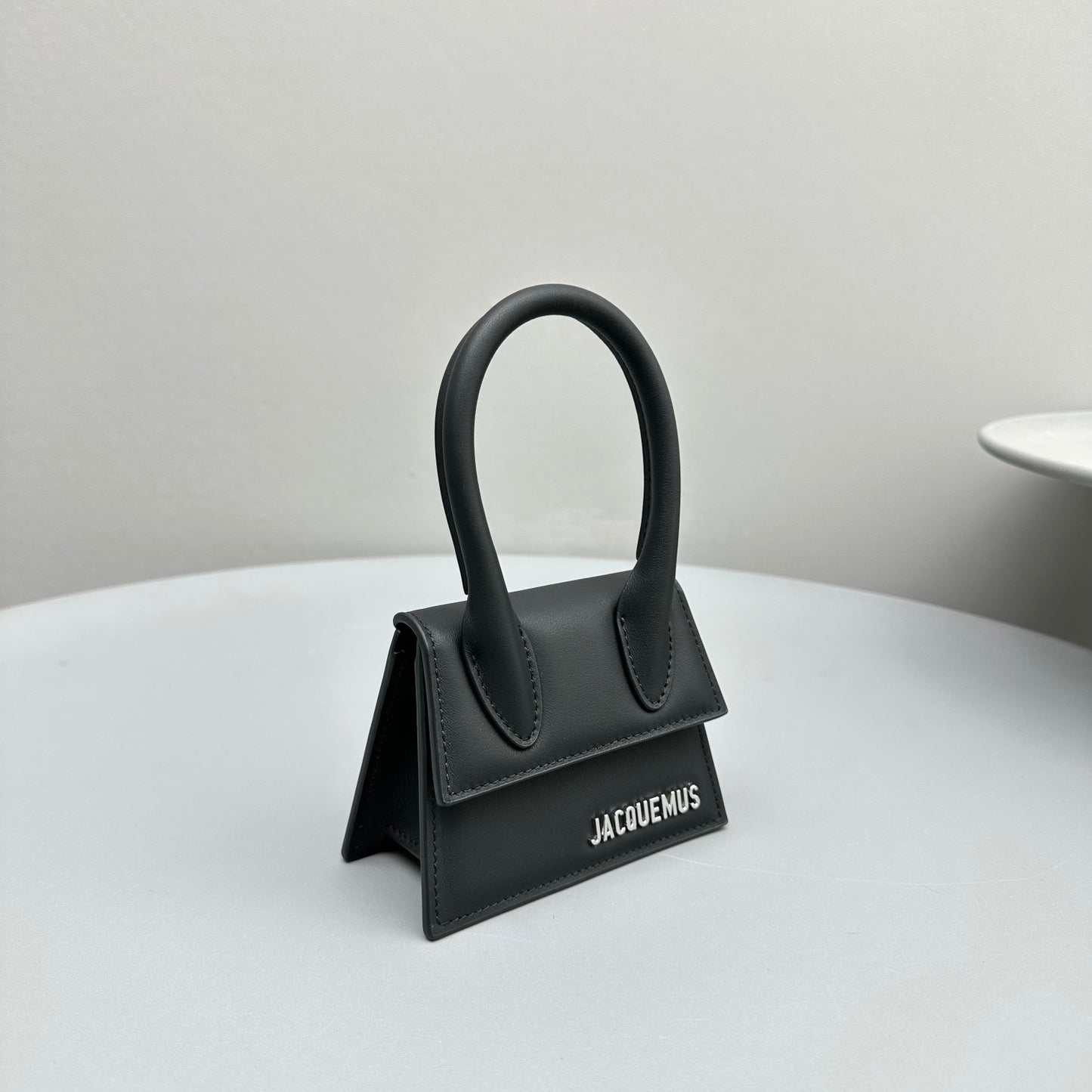 JACQUEMUS TASCHE #4
